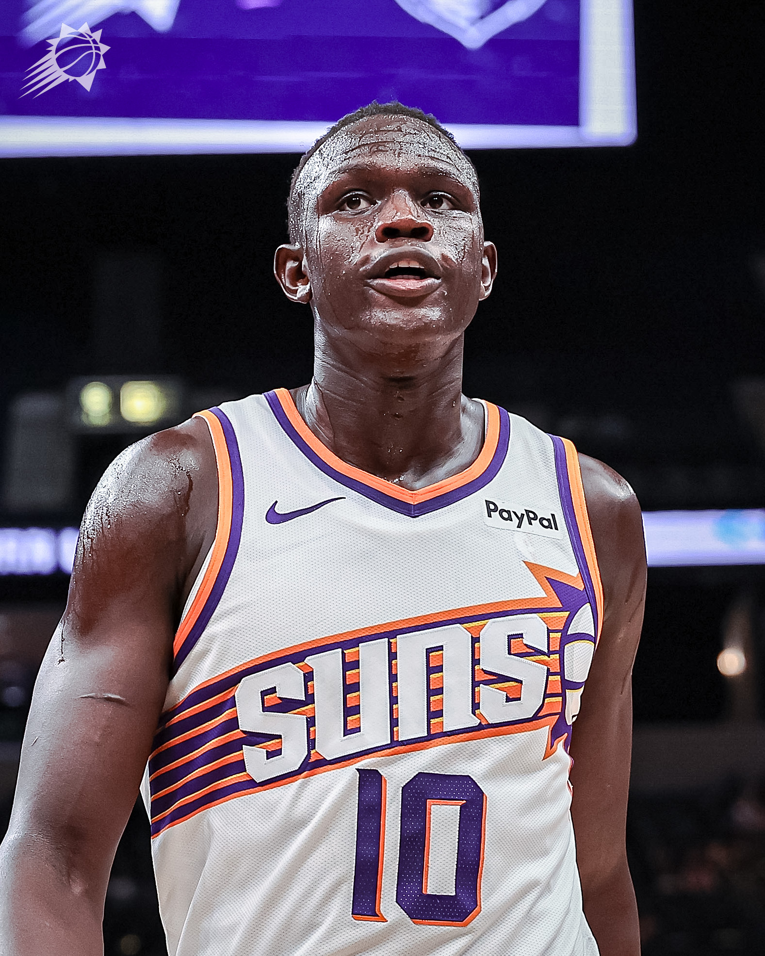 马鲁在太阳vs灰熊 的比赛出场13分钟，拿下6分11篮板和3次盖帽‼️ 破茧成蝶