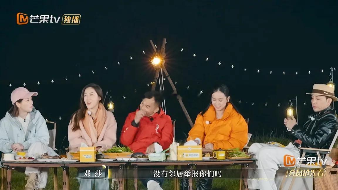 张柏芝在做母亲这件事上，确实做得很到位。 刘嘉玲就曾提到，谢霆锋的妈妈很认可张柏