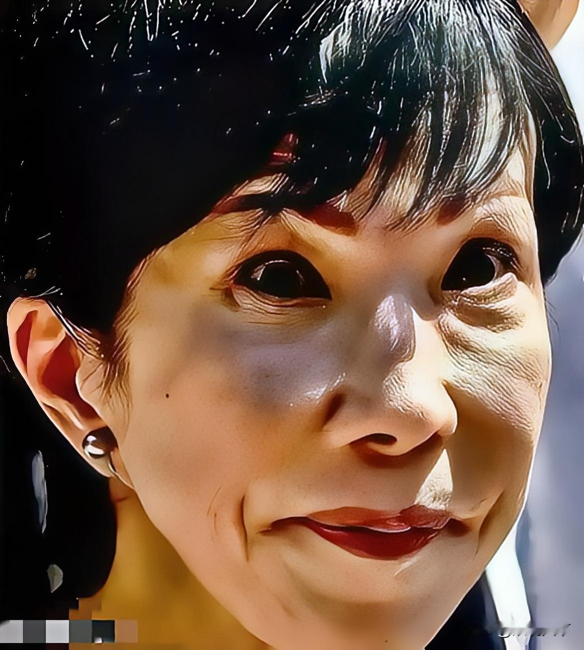 有预感，像是有大事要发生。
日本这操作太离谱！一边求游客，一边放狠话？
最近中日