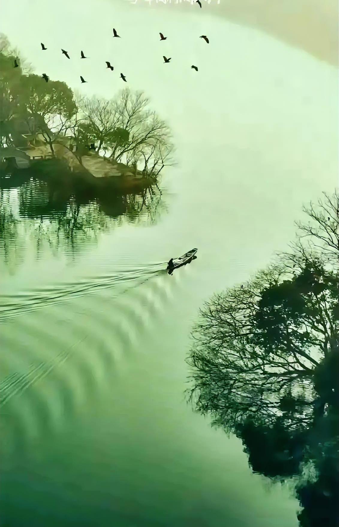 离婚了，
悟出一个道理，
你只要没钱，
两口子都会对立的，
你一个月3000，