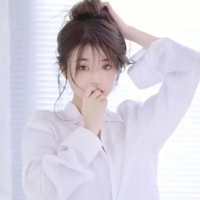 温柔的午后，慵懒的氛围秋日午后的温柔 温柔小憩 温柔慵懒感 温柔感秋日 夏日的慵