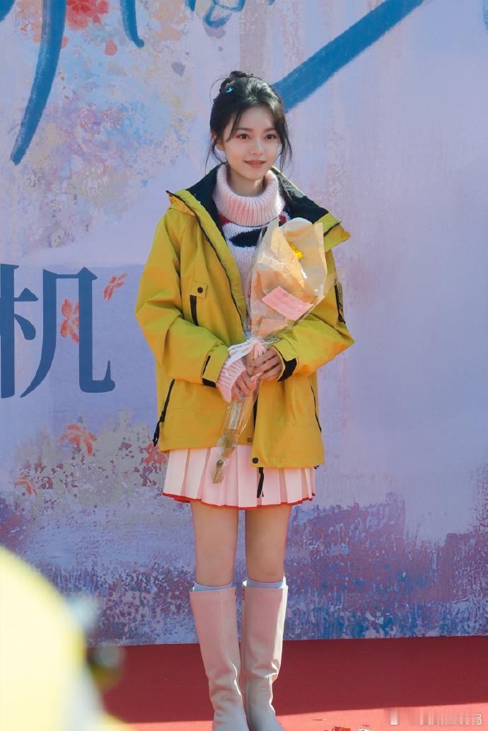 赵今麦是不是更适合开端那种类型的剧，不适合纯偶像剧 