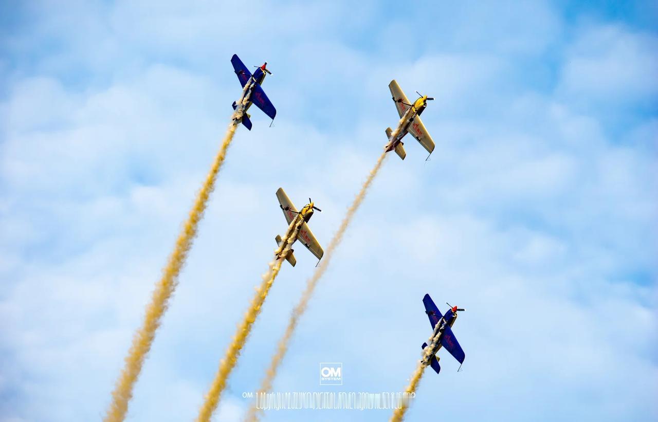 欧洲 空中骇客飞行表演队
奥之心 OMSYSTEM 奥林巴斯 航展 航空摄影 航