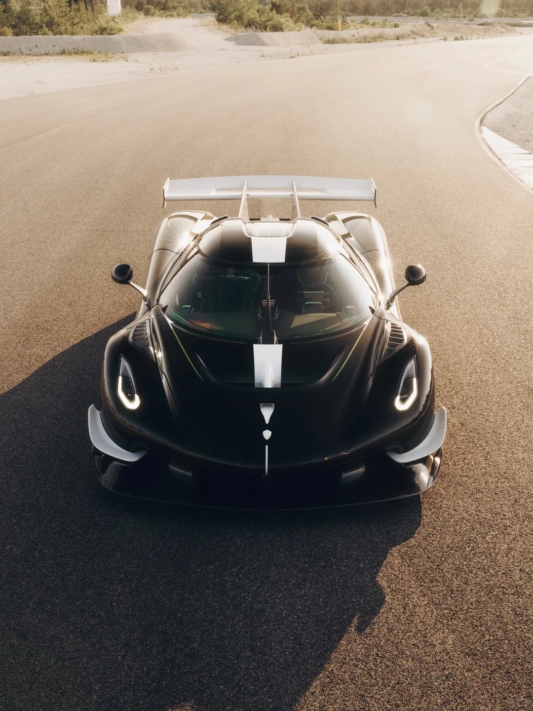 陆地飞行器，Koenigsegg  Jesko 绝美车片 ​​​