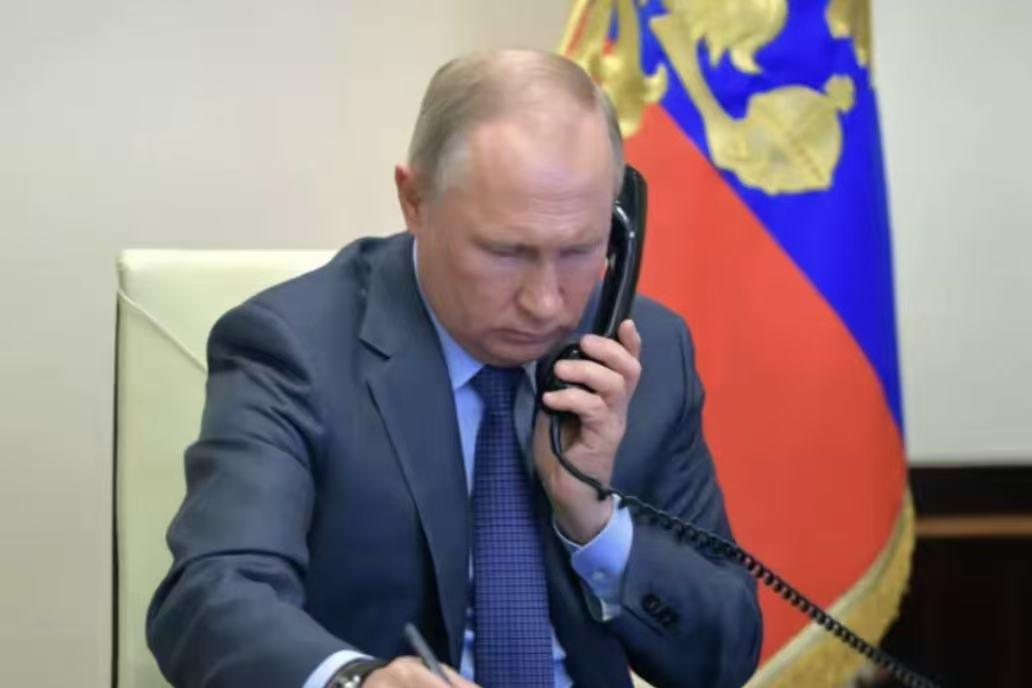 就在刚刚，

俄罗斯总统普京发话了，
3月2日，俄罗斯总统普京与阿联酋总统穆罕默