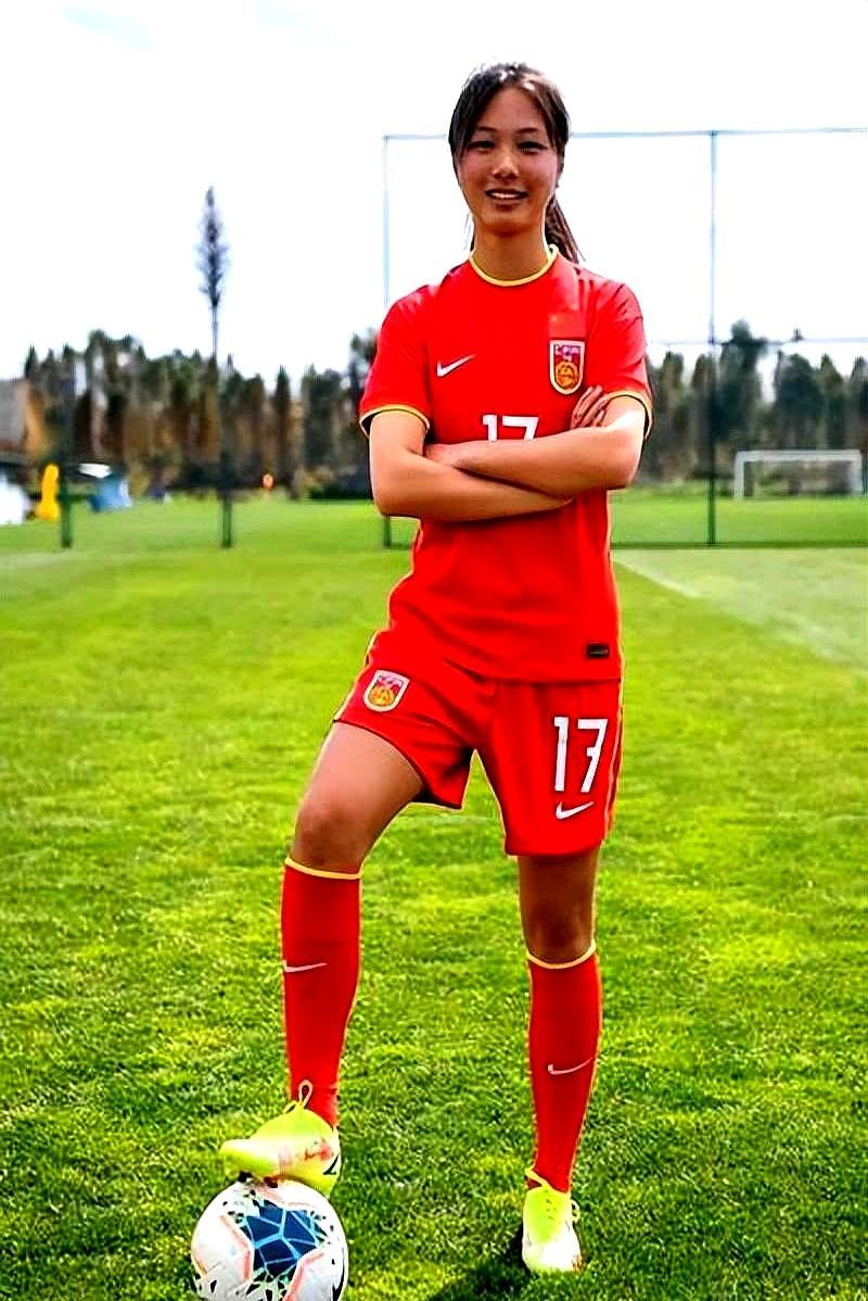 你以为中国女足新老交替还在喊口号？
 
2026亚洲杯小组赛两连胜提前出线，3: