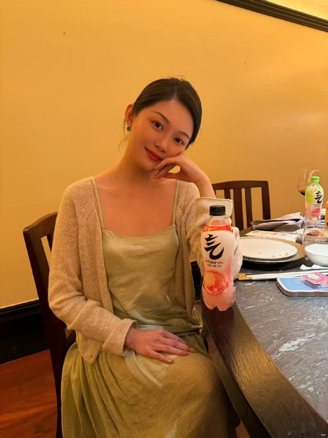于正问晚晚啥时候合体卖翡翠于正问晚晚啥时候合体直播卖翡翠 啥时候合体直播卖翡翠哈