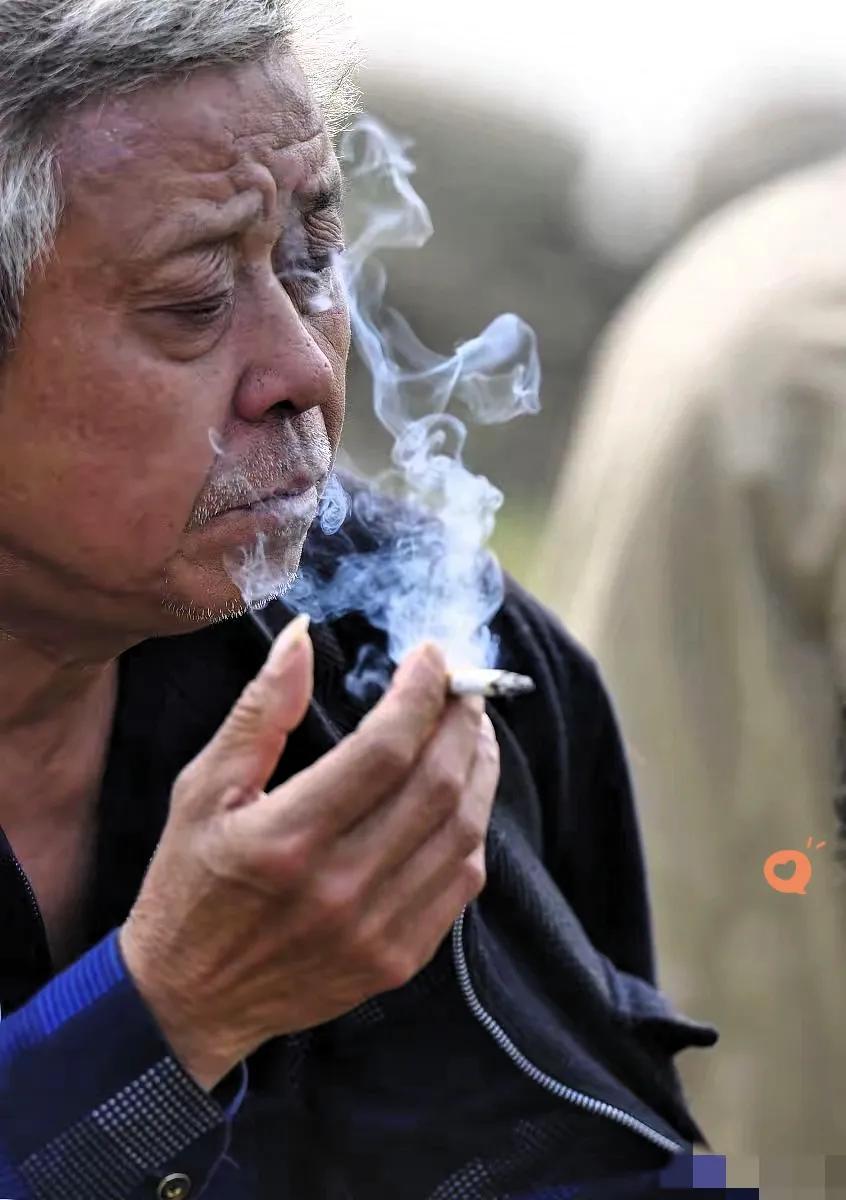 女儿家留不下老父亲？这道坎比房子还难跨！
 
你以为是好心提醒，说不定成了把爹妈