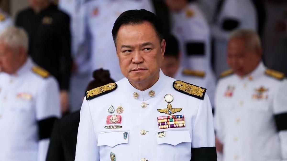 不要把阿努廷想的那么正义，他出手打柬埔寨更可能是为了自己的利益！阿努廷现在塑造了