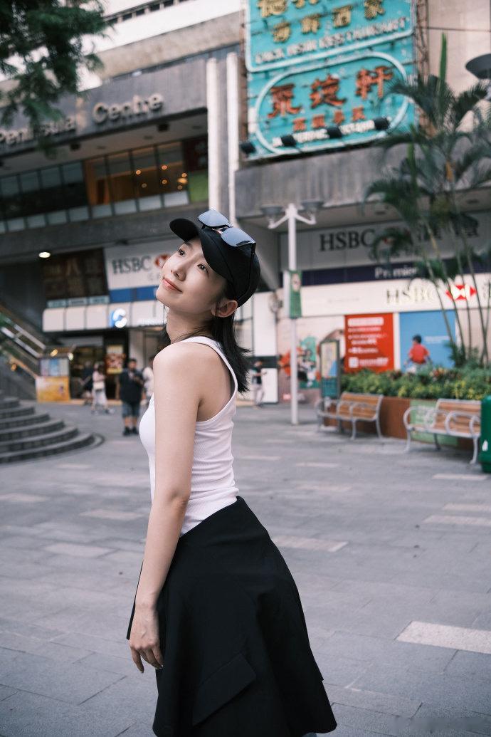 #新浪娱乐[超话]##孟美岐的自我评价# 就是会超级喜欢这种真实的人，感觉孟美岐