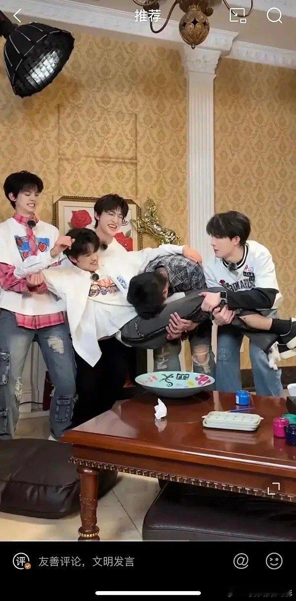 三代这是要干嘛[哆啦A梦害怕] ​​​