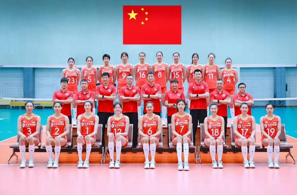 中国女排最新合影[心]