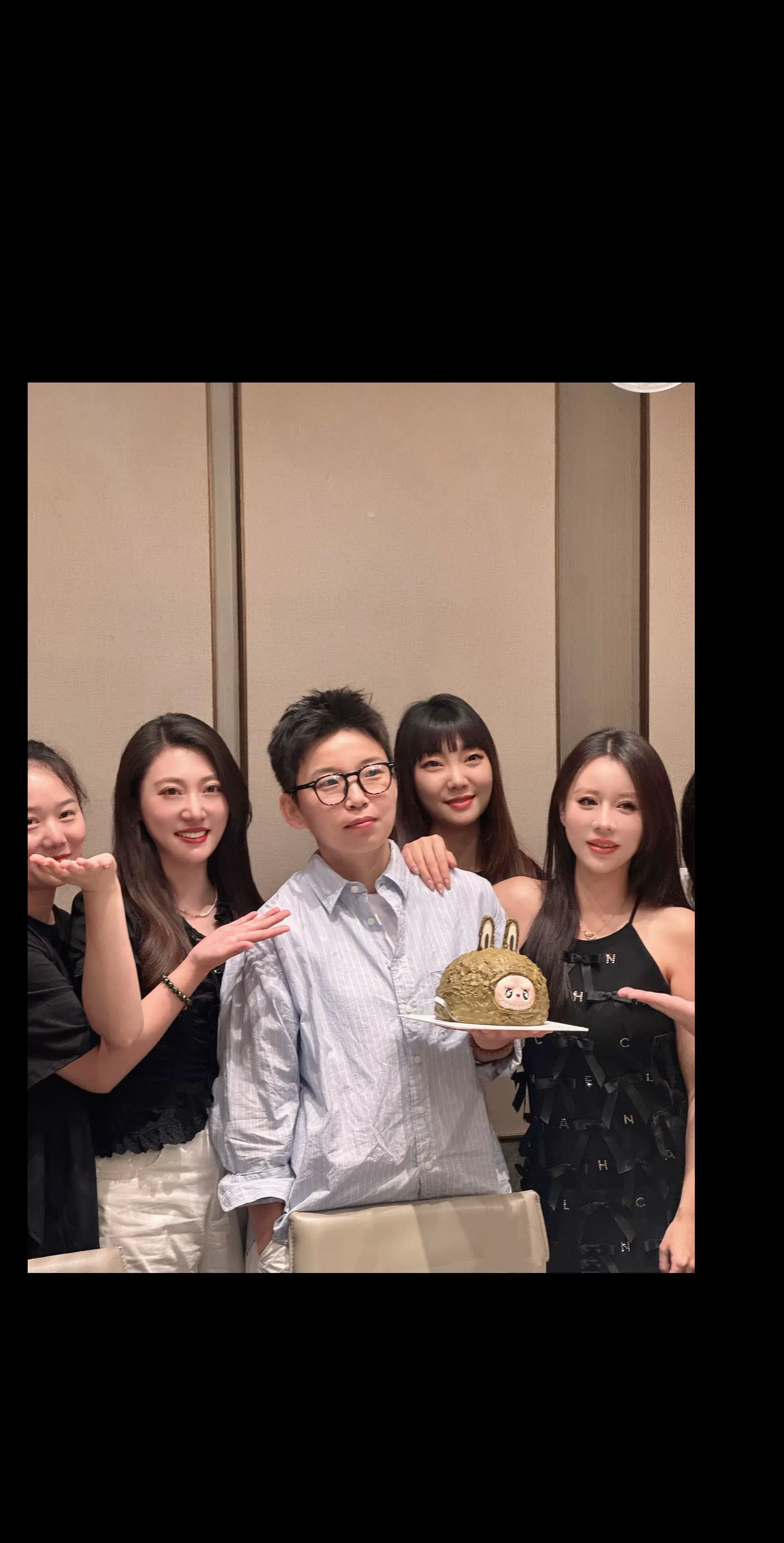 帮你充了斑马线会员 以后红灯你也可以走了