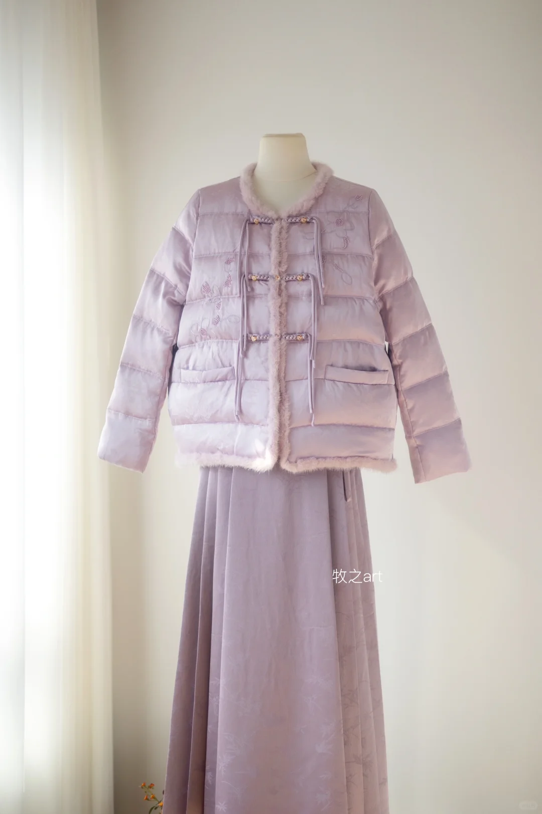 新中式绝美贵气感｜紫色水貂羽绒服