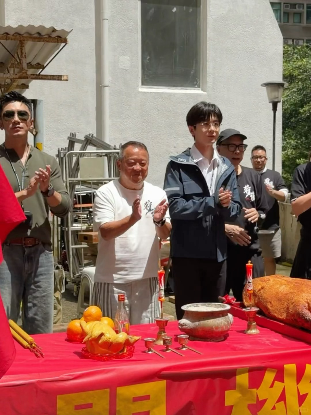 狩谎曾志伟、成毅、肖顺尧《狩谎》今日开机！曾志伟说今晚还会有vlog放送
