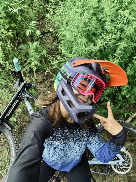 👸MTB💙🩵💜🧡colourful OOTD