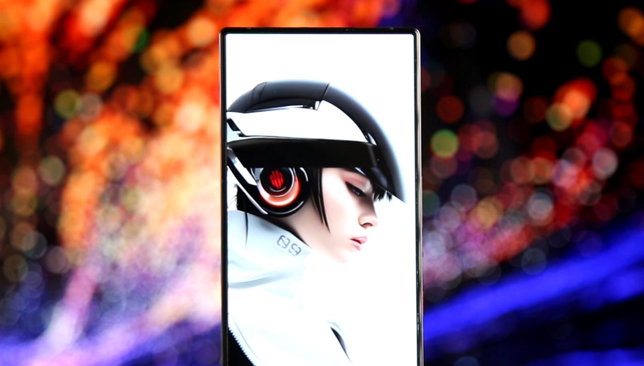 居然都有人来问我这款手机了，红魔9 Pro。就算他连红魔的品牌都没听过，但他也被