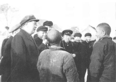 毛泽东与农民交谈(1958年)