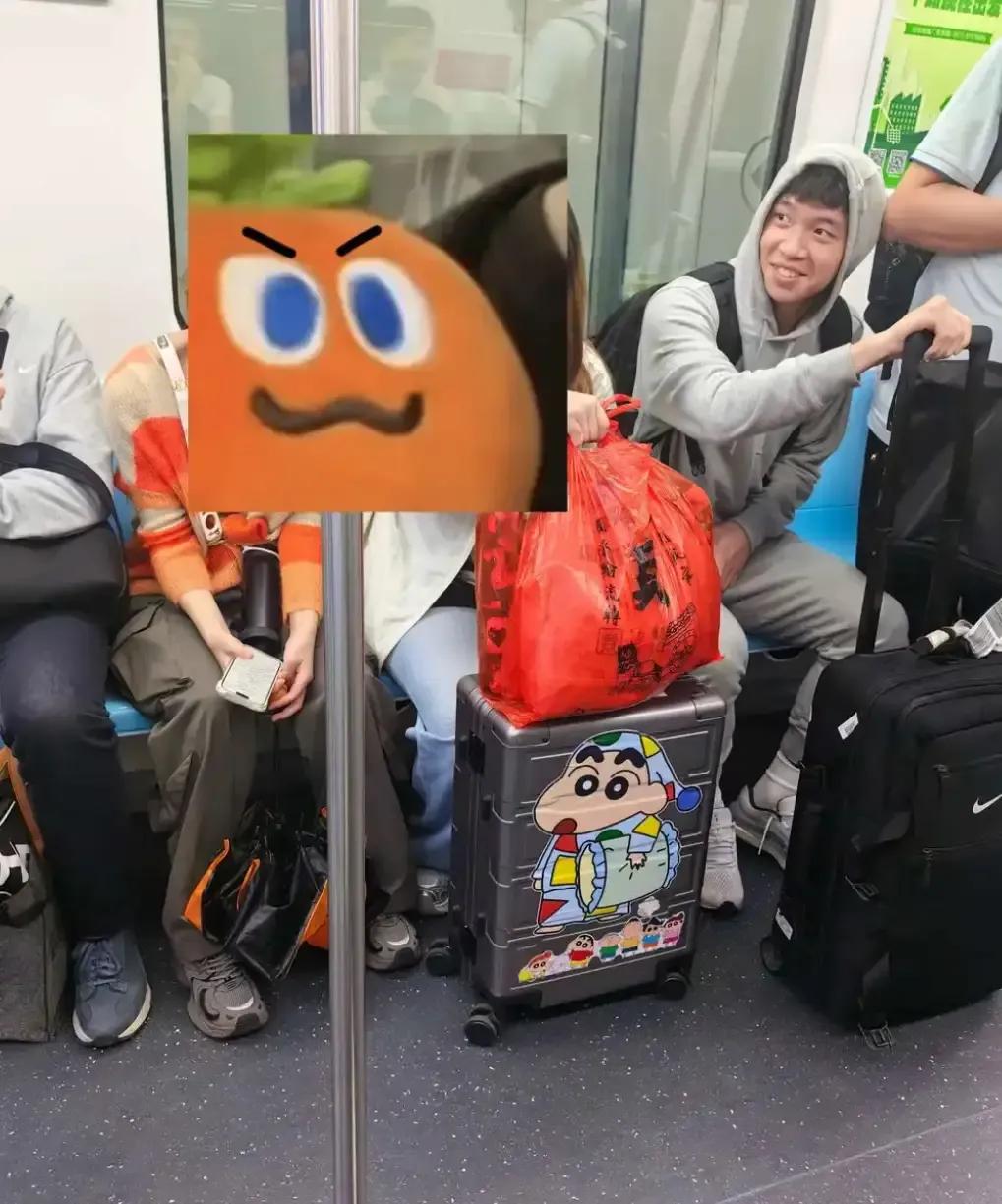 王钰栋比较武磊有更多亲和力[比心]