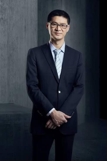 罗翔老师现在遭到全网抵制，就知道这帮人是吃饱了撑的，那帮人始终隐藏在群众当中，成