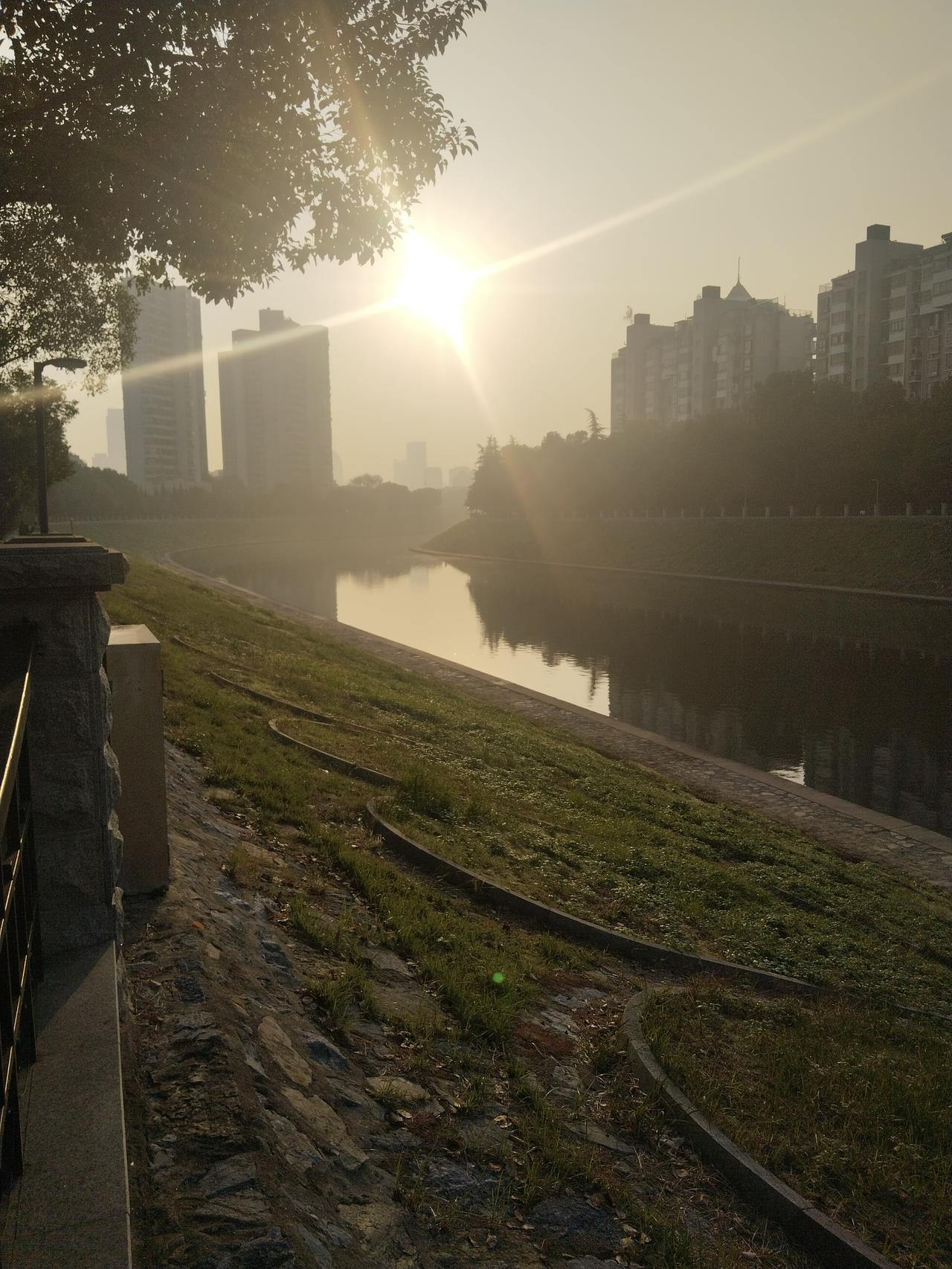 我新发布的内容被官方推荐啦！👍你也快来发布一条吧！带记录真实生活话题，更容易被