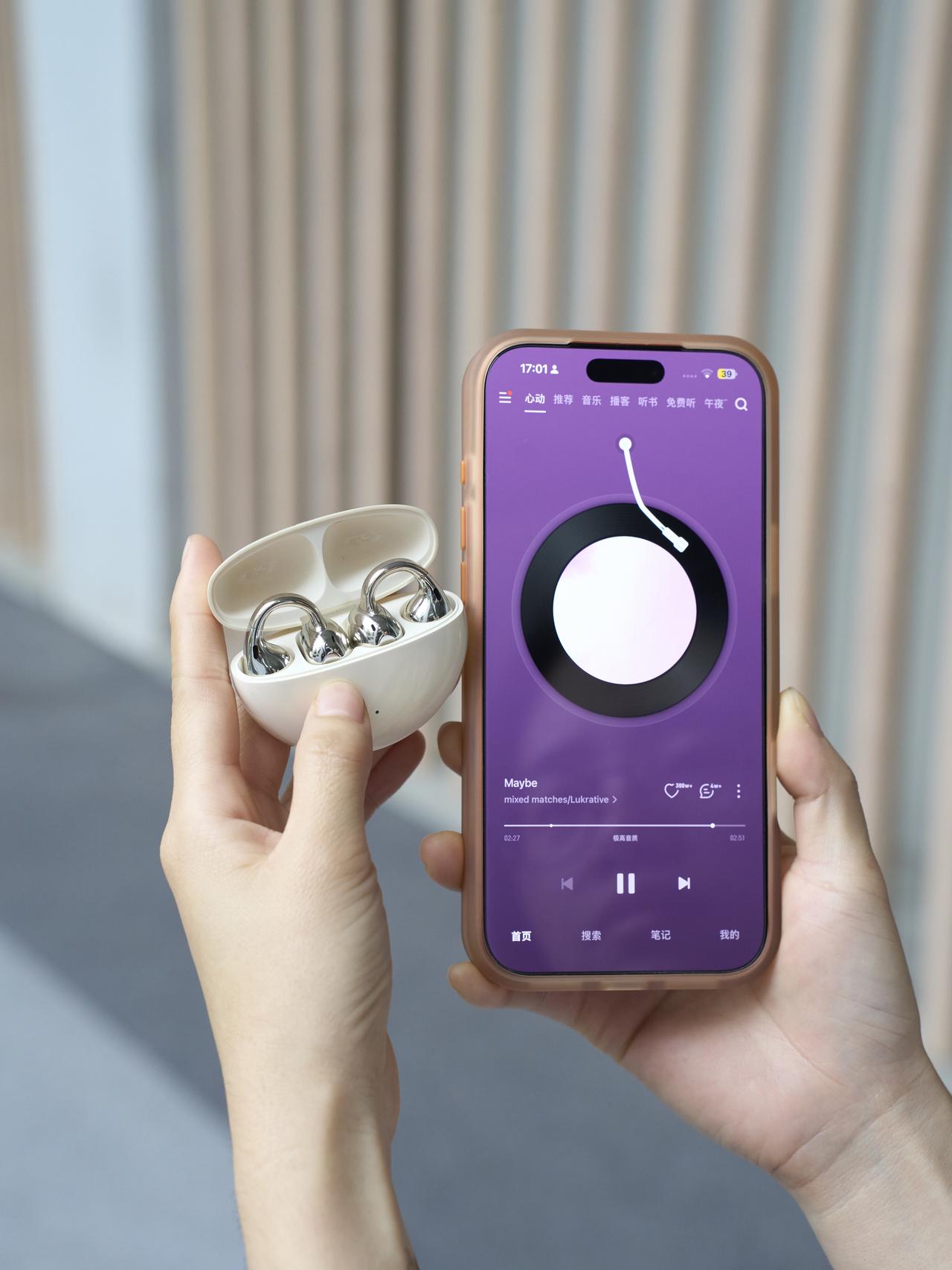 不就是莎莎同款耳夹耳机吗？用上了！

先说下前提，产品还没发布固件后续或许会更新