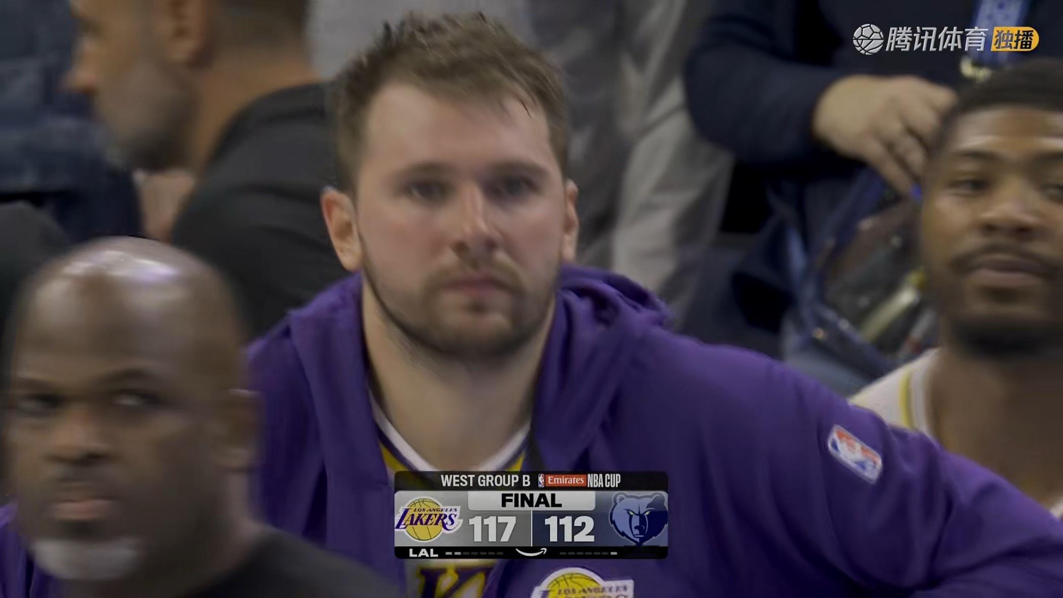 东契奇复出NBA杯湖人第一场战胜灰熊东契奇出场38分49秒27中14砍下44分1