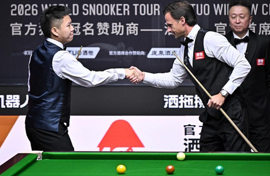 从0-3到6-5！周跃龙绝杀逆转，半决赛迎战连斩三大满贯的泰国黑马。
 
8月1