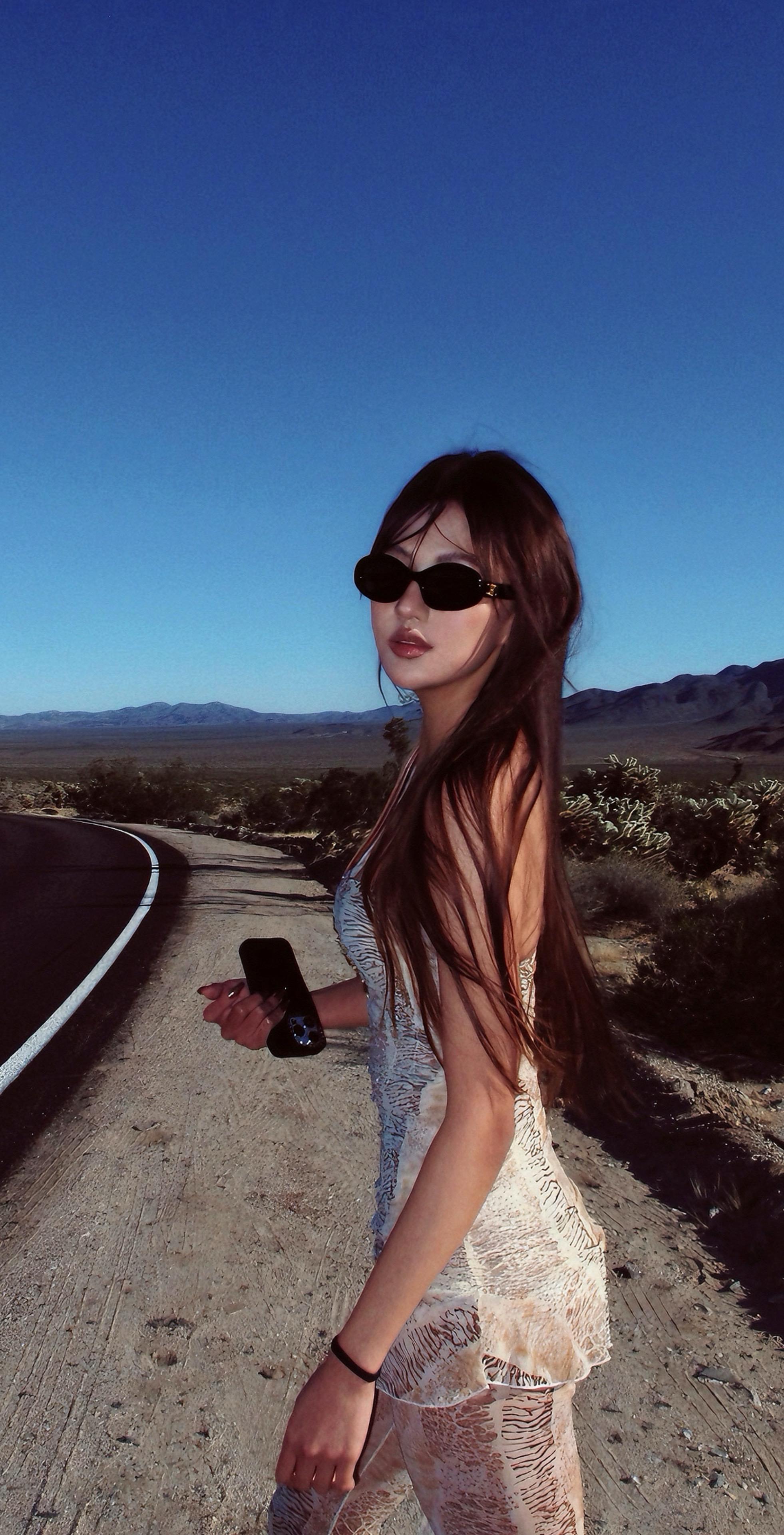 靠近我就是晴天。