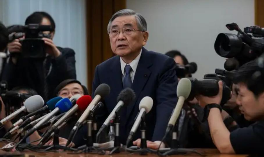 12月政策会议意见摘要显示，日本央行政策制定者就继续加息的必要性进行了辩论，几乎