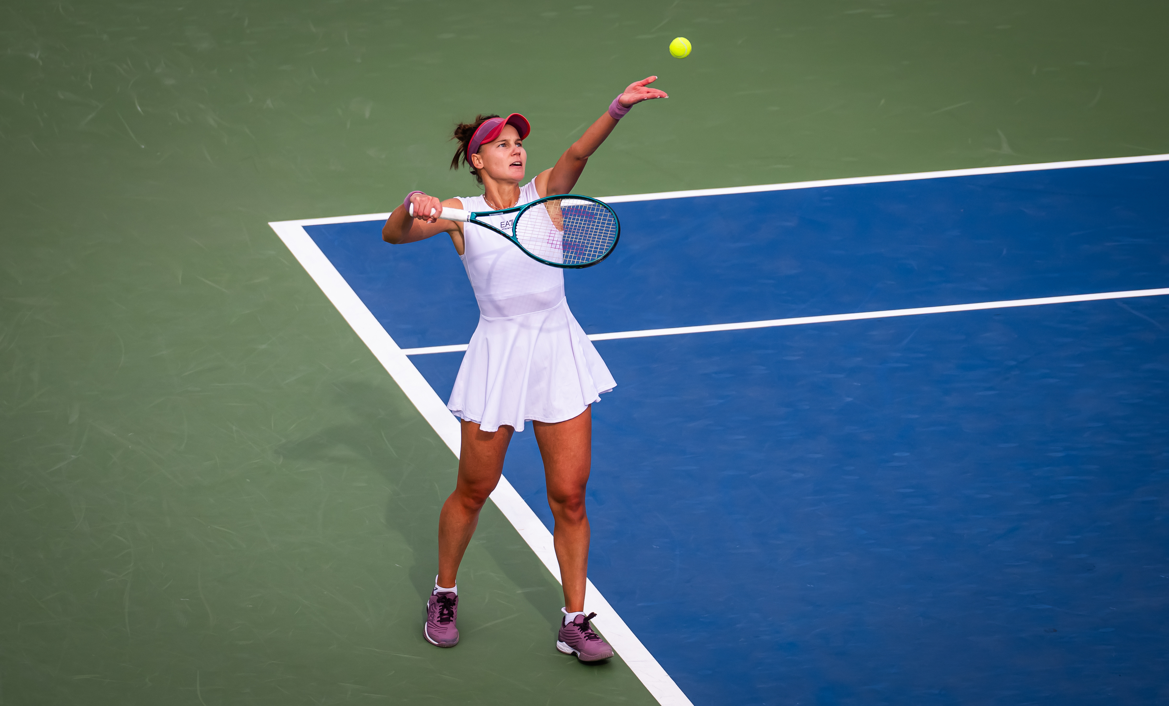 WTA1000辛辛那提站第二轮，库德梅托娃以6-4 7-6(0)淘汰17号种子本