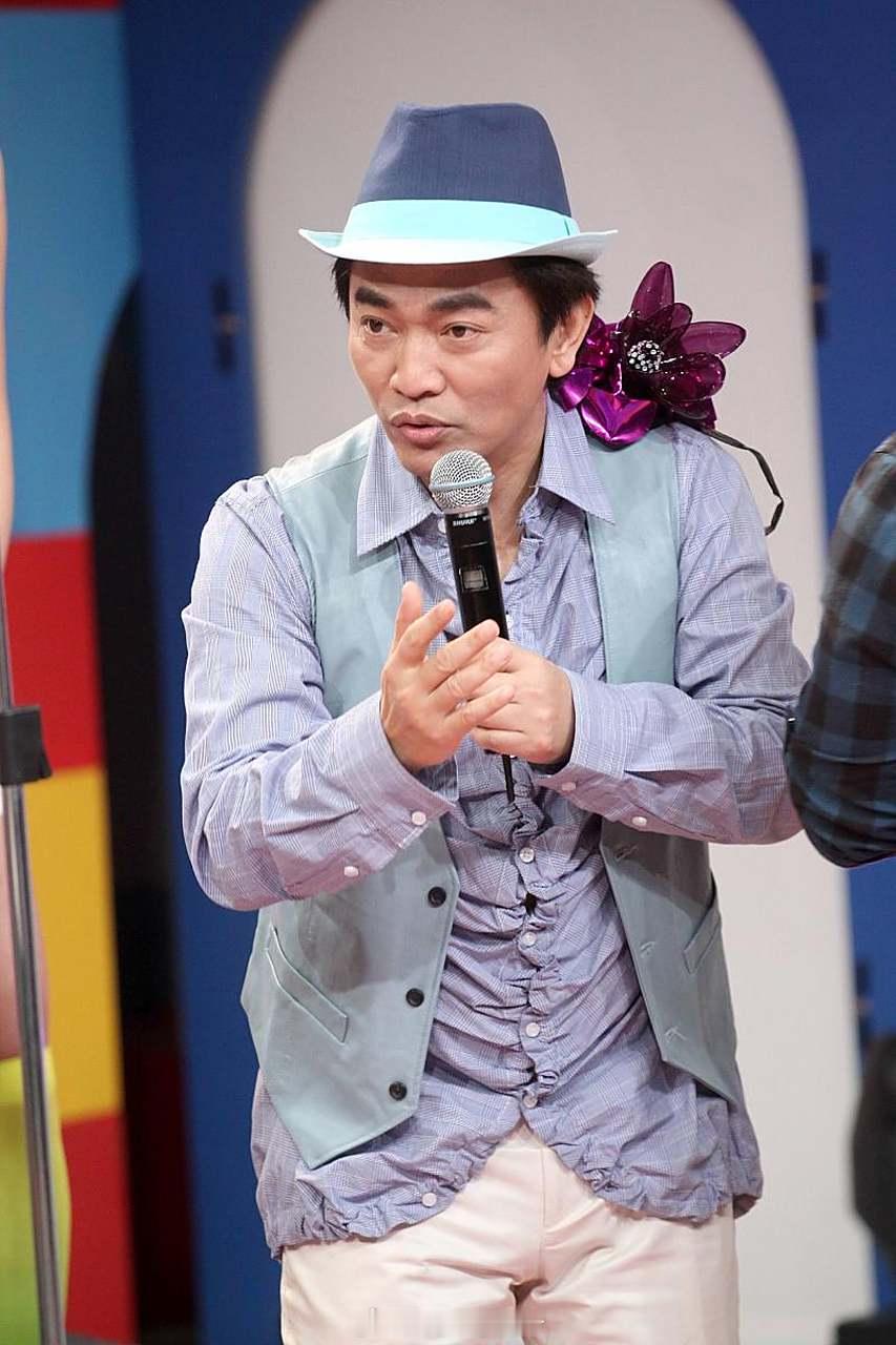 吴宗宪说骂的是黄子佼 23日，据台媒，小S在大S去世后向《小姐不熙娣》告假半年，