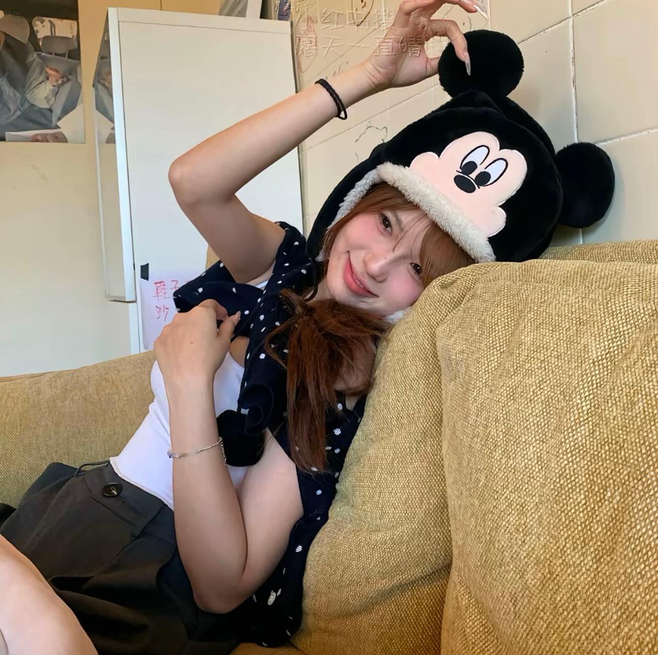²⁰²⁵ 💃 𝕤𝕞𝕚𝕝𝕖 你走向我，我也走向你，你惯着我的坏脾气，我