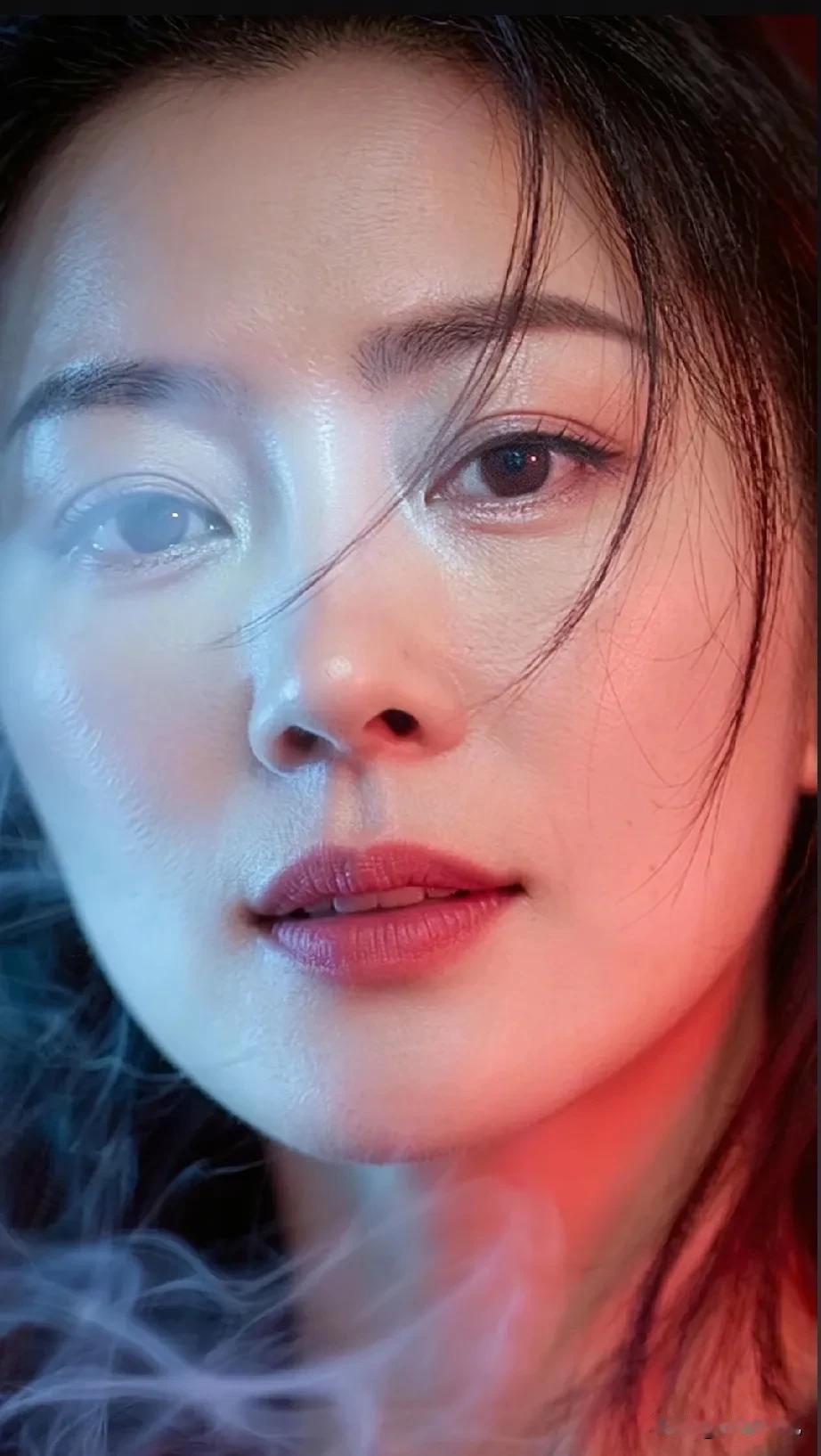 有必要再婚
都说
女人三十如狼
四十如虎
再最猛的年纪
一个人孤苦伶仃
那人生还