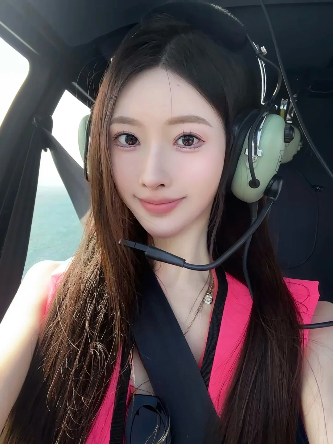 万宁🚁来坐直升机噜