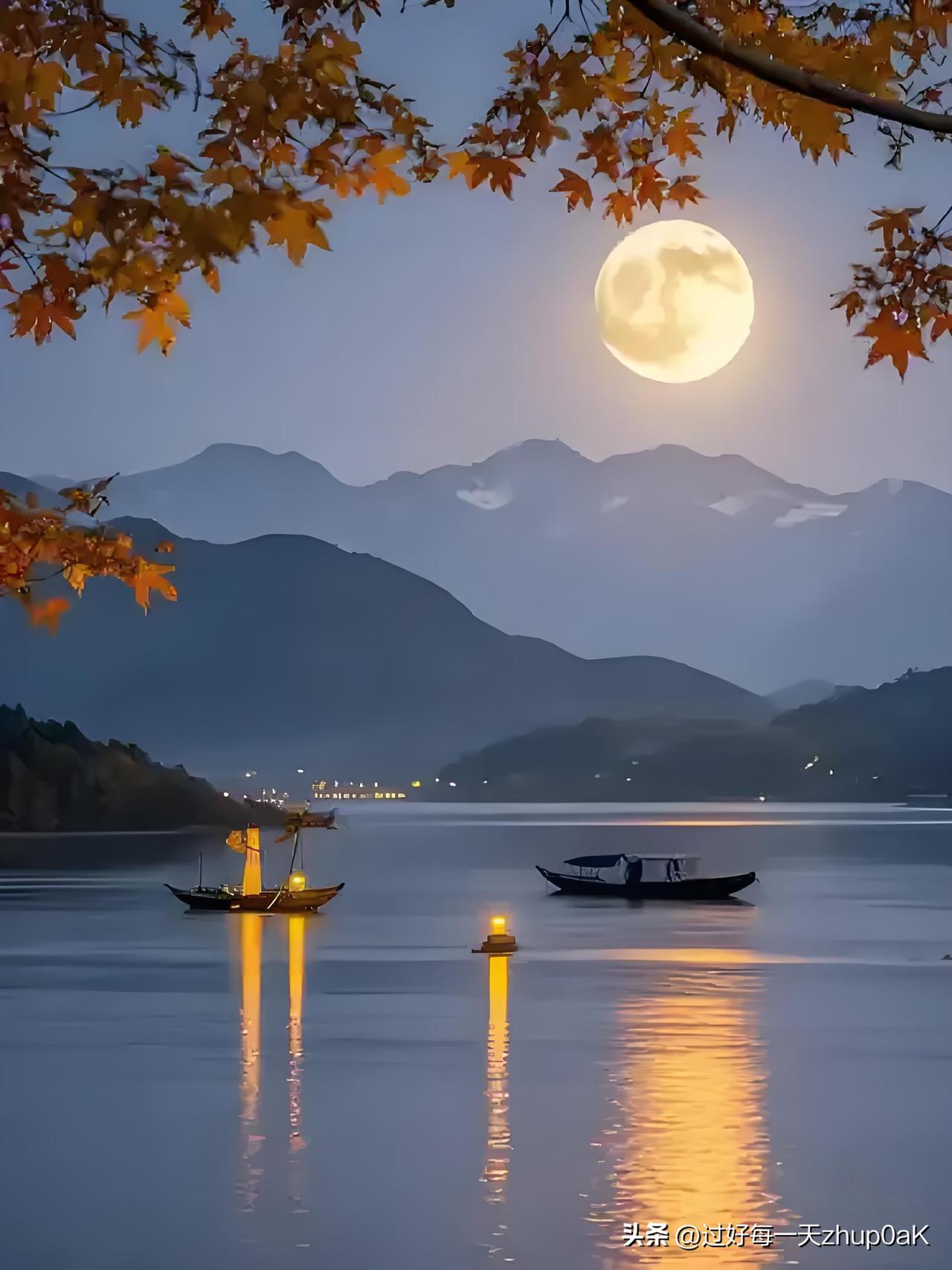 《夜泊湘江》
——唐·郎士元
湘山木落洞庭波，
湘水连云秋雁多。
寂寞舟中谁借问