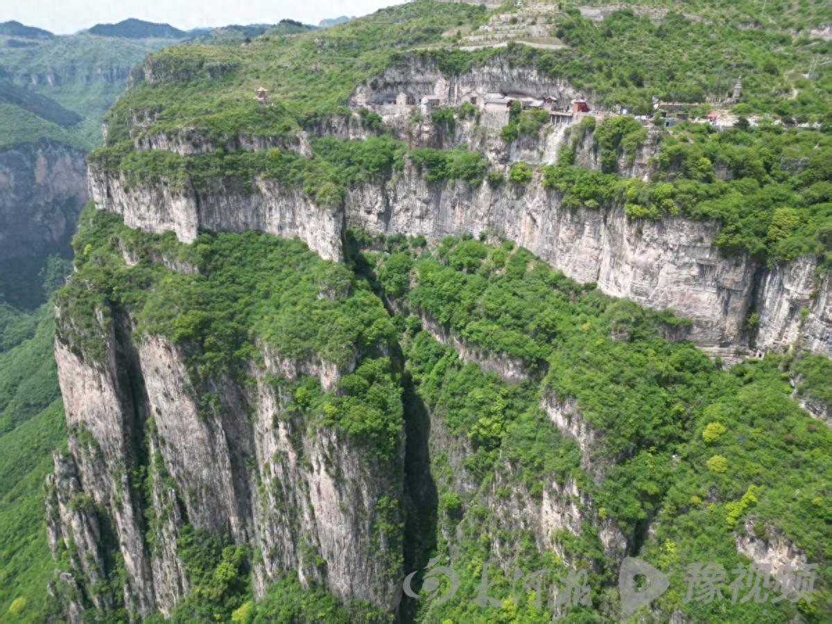 新乡63岁男子南太行深处失联近50天，救援队伍再赴交界，申请重新定位核查。6月2