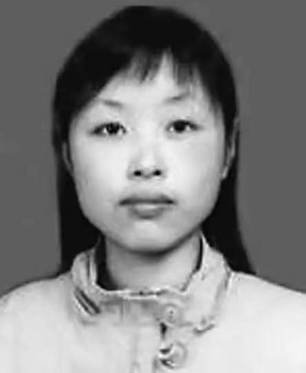 英雄教师向倩，于2008年5月12日的汶川大地震，镇定地指挥和疏导班里的孩子们有
