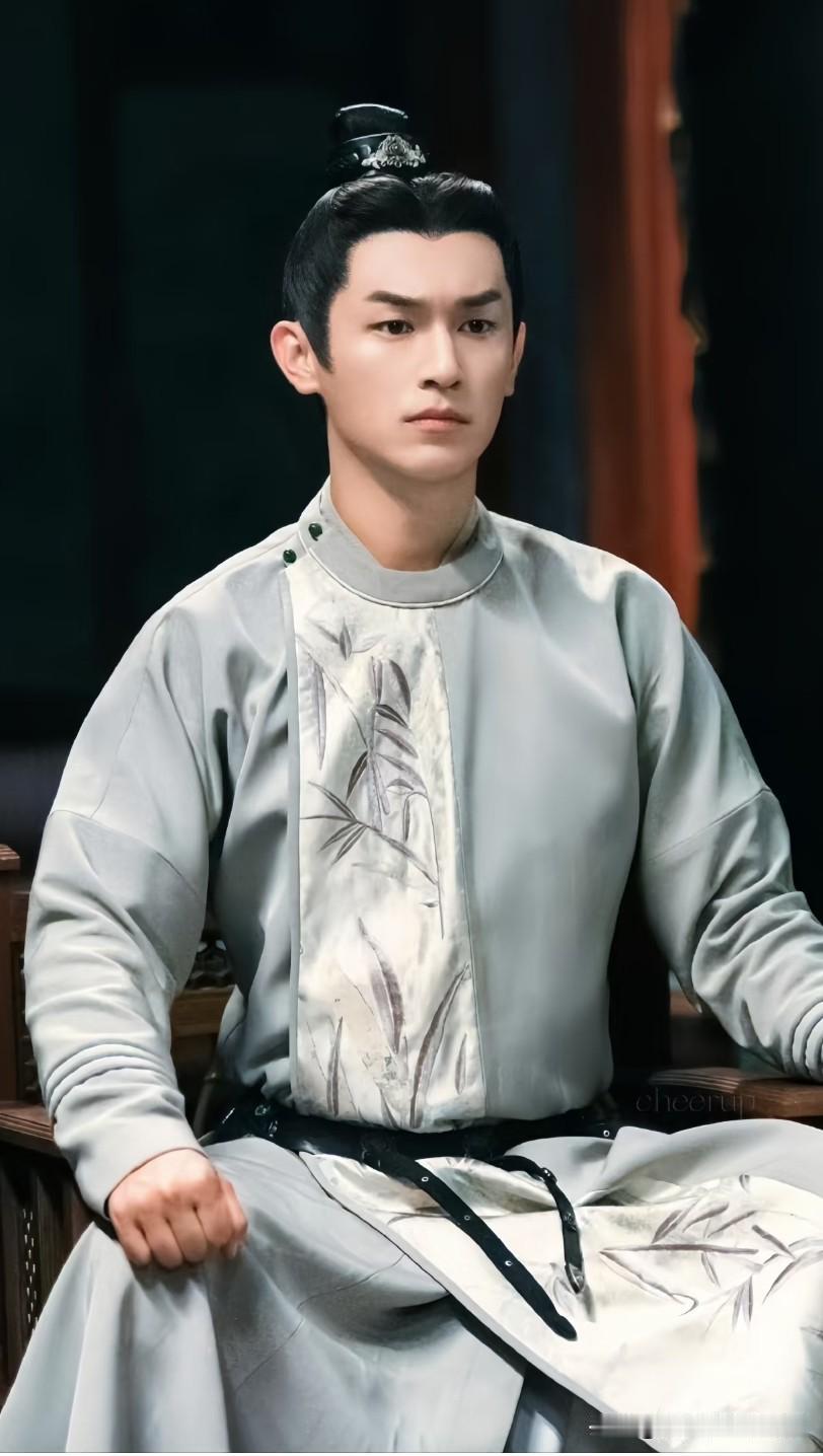 细品卢凌风这个文武双全、有情有义的少年郎，这辈子竟从头到尾都活在范阳卢氏的算计里