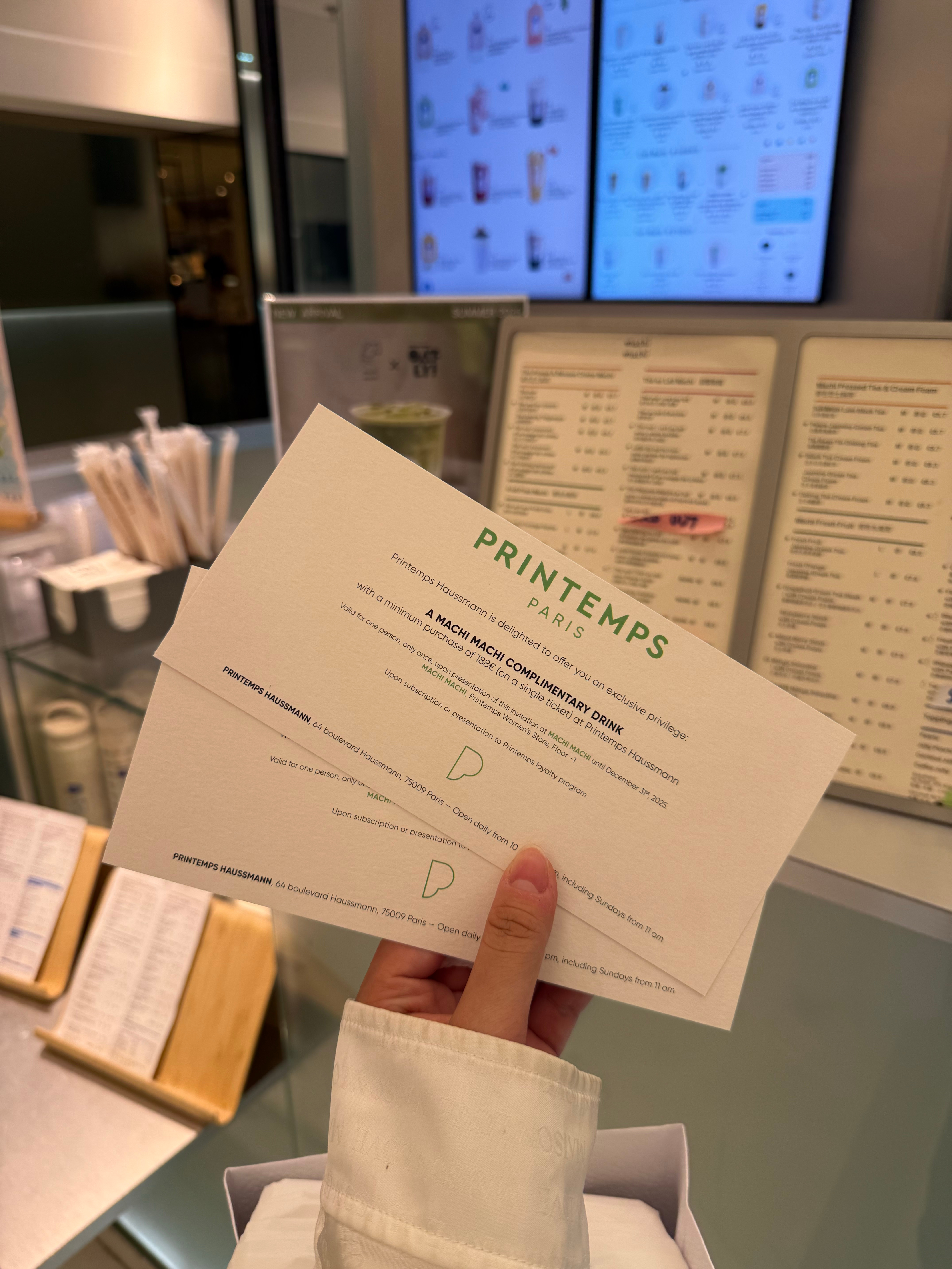green tea的哈根达斯一次吃一桶！[爱慕]英国快上架求求了[可怜]  ​​