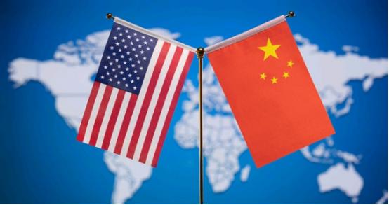 法媒感到非常的不舒服！在我们反制美国之后，法媒声称，中美贸易战再次升温，这一次北