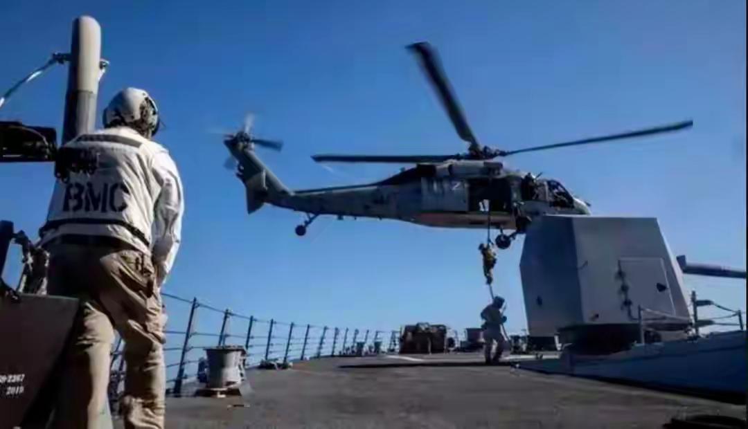 从银河号事件说起，美军又在海上查中国货物了
今年11月，美军特种作战部队在距斯里