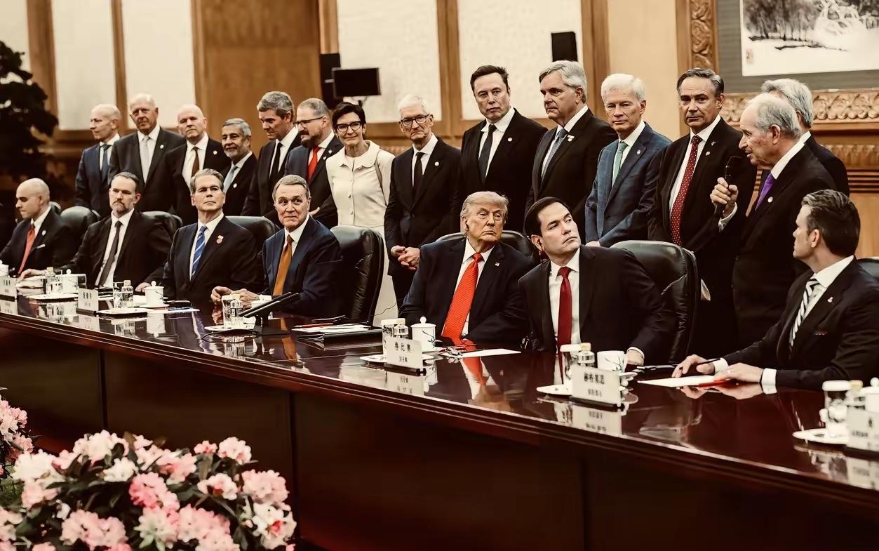 卢比奥访华后改口，暴露美国精英的复杂心态
 
去了中国一趟，美国国务卿卢比奥变了