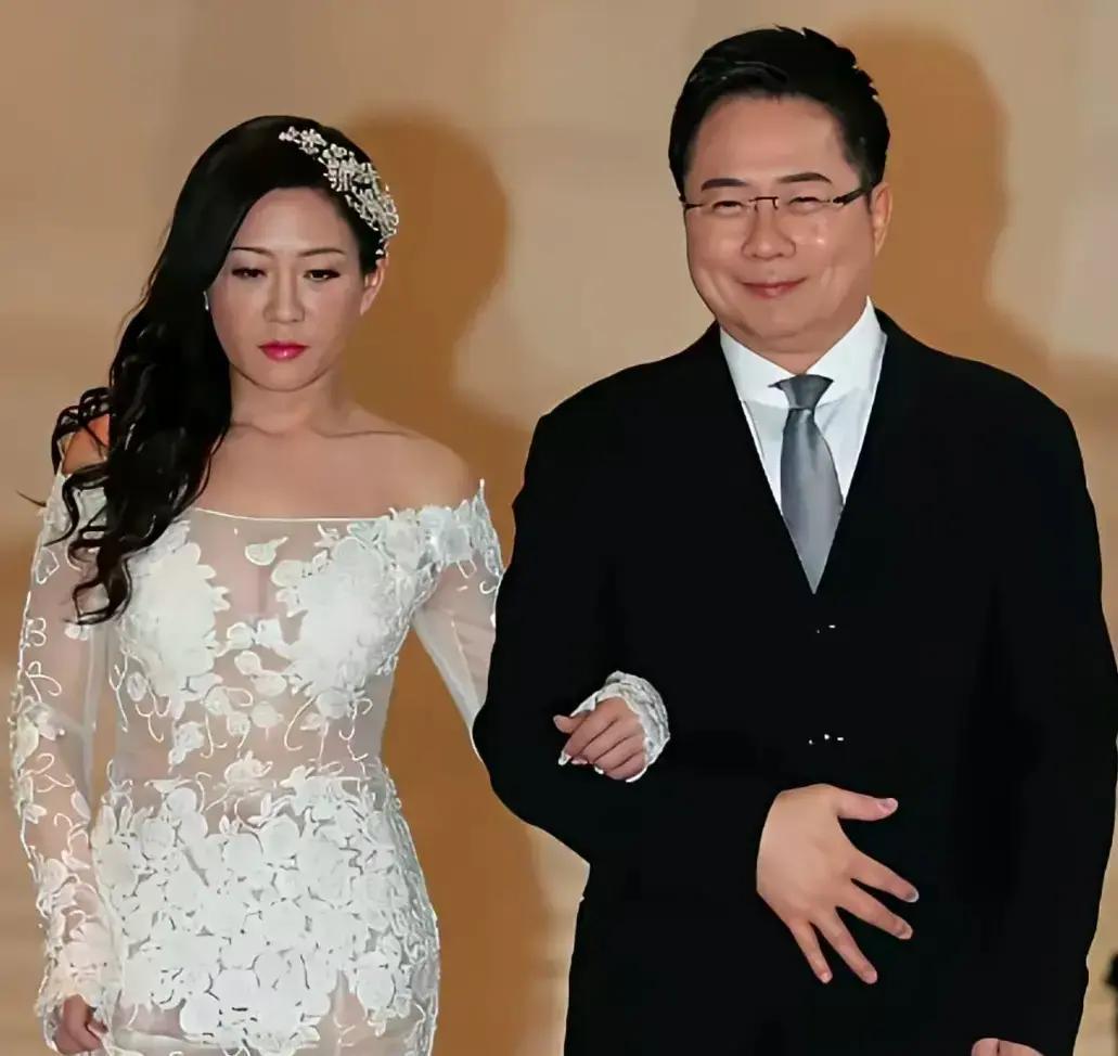 蔡正元今日"托孤"！当听说72岁的蔡正元已早早就备好灵骨塔位，做好最坏打算时，心