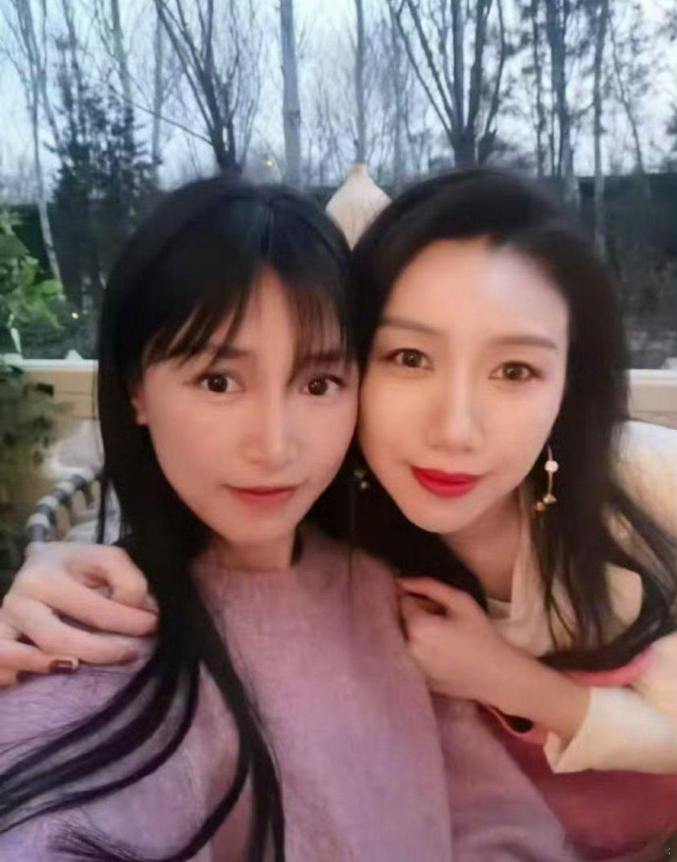 #李子柒身份证改名#从心里挺佩服李子柒，从一无所有，到亿万身家，让人羡慕又钦佩。