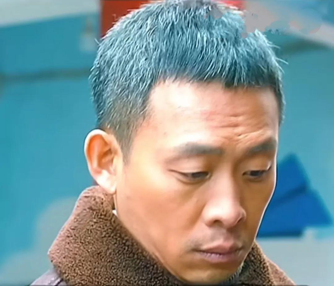 演员张泽上热搜，也是无辜躺枪吧，出演一部电视剧也能摊上事，真心希望有些影视剧真的