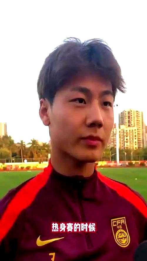 板凳坐穿0分钟，他仍可能绝杀越南！
 
大连英博20岁毛伟杰，四场零登场，却是2