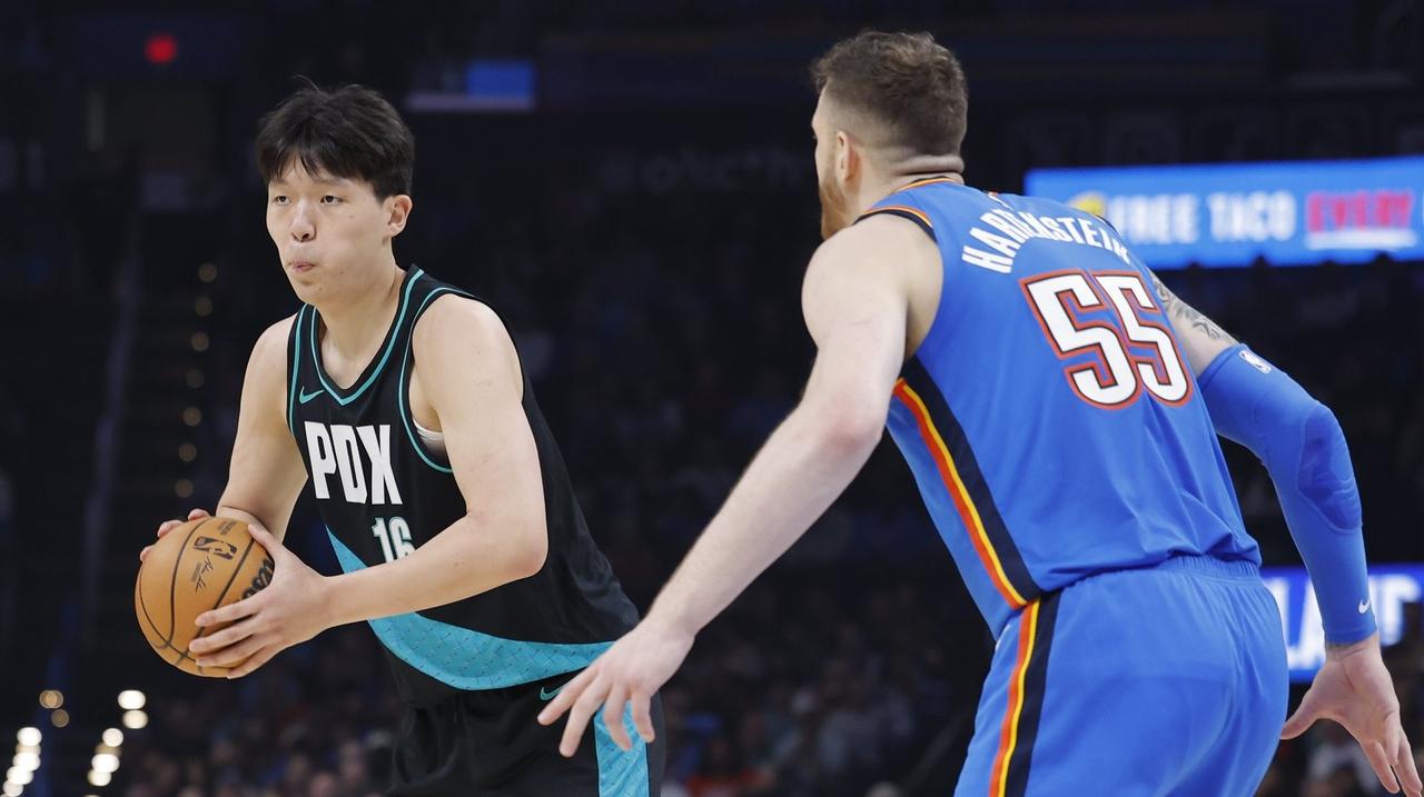 我去，杨瀚森这是要起飞了，在今天开拓者与雷霆的比赛中，开拓者球星杨瀚森全场登场1