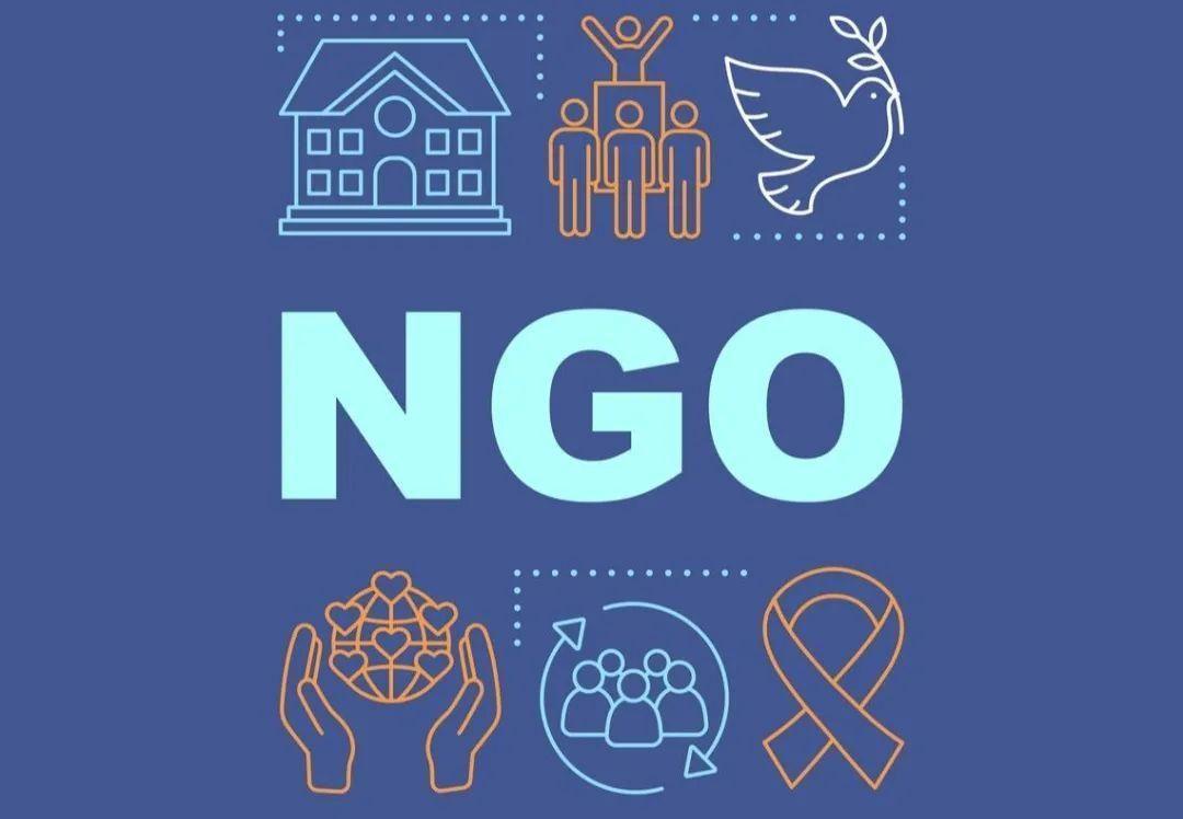 汤教授质疑谁拿走了这1300刀？
      虽说老特砍了许多项目，但美国会掌握