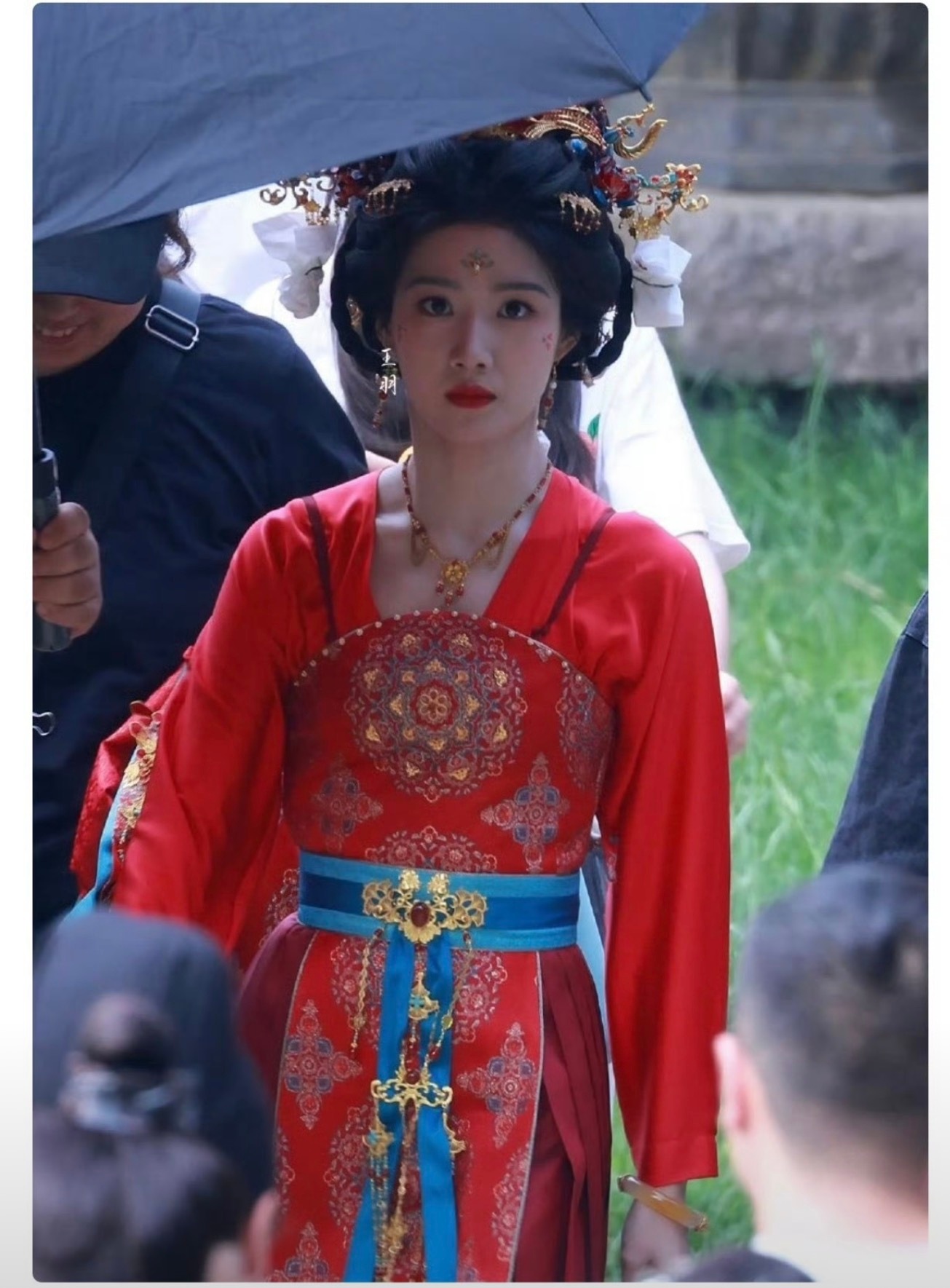 卢昱晓真的没啥女主相这好女三女四的模样😂 